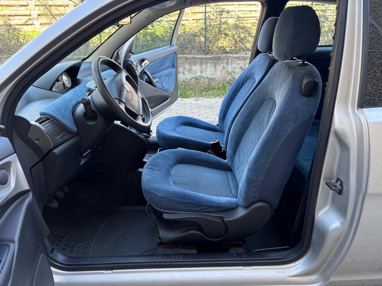 Lancia Ypsilon 1.2 Argento