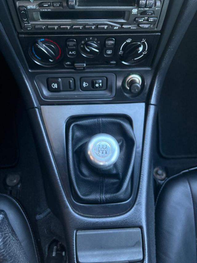 MAZDA MX-5 1.6i 16V cat Miracle