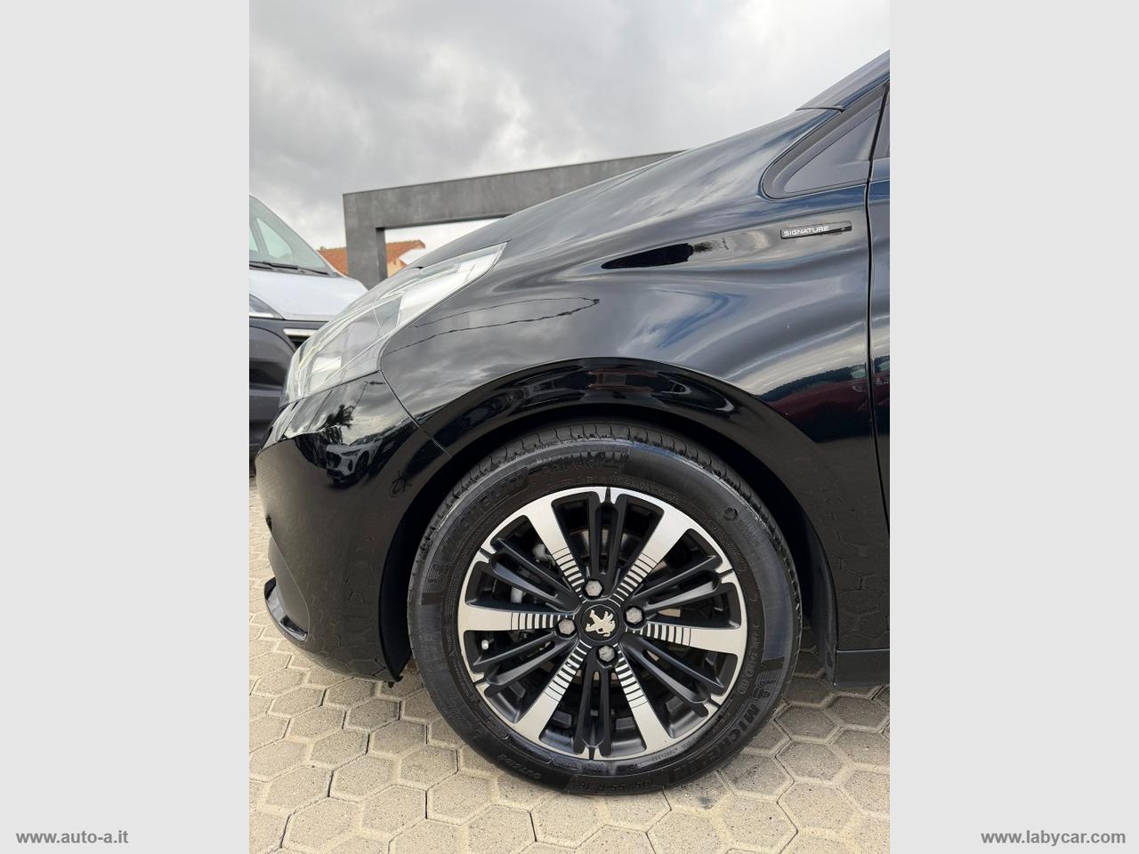 PEUGEOT 208 BlueHDi 100 S&S 5p. Signature