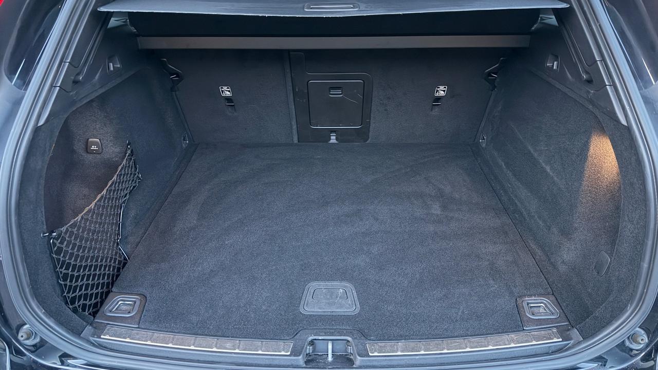 VOLVO XC60 R-DESIGN 197 CV - VIRTUAL COCKPIT, PELLE, FULL LED