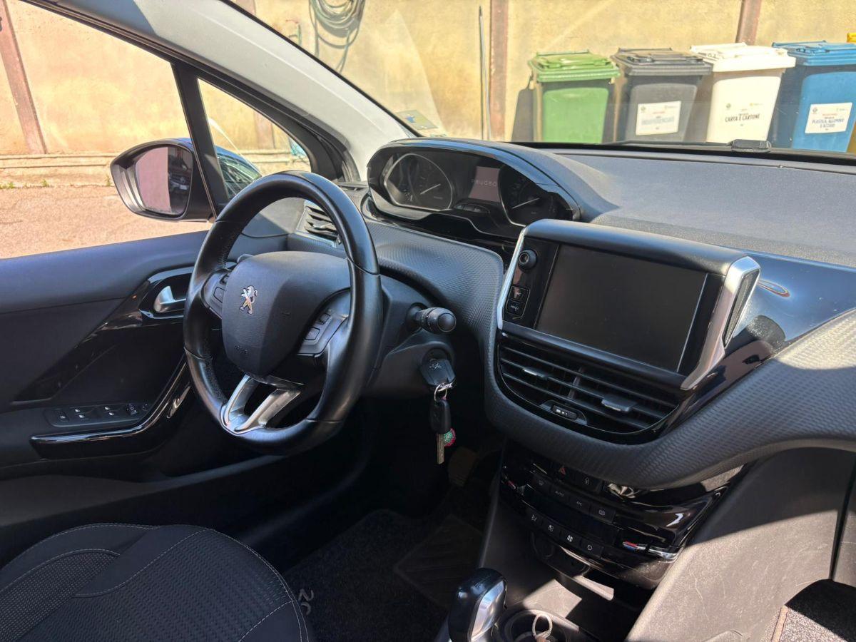 PEUGEOT 208 1.6 BlueHDi 100 S&S 5p.Allure