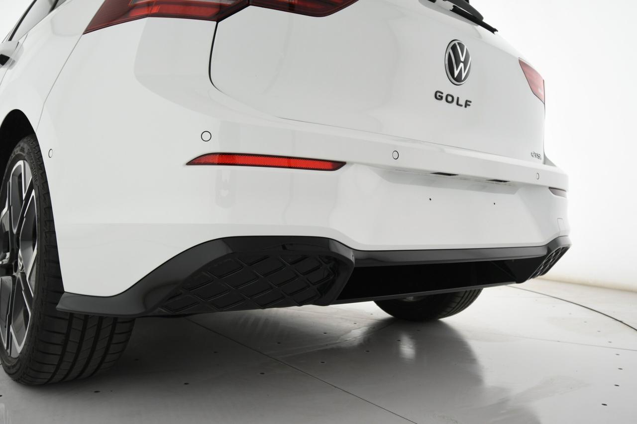Volkswagen Golf 1.5 eTSI 150 CV ACT DSG R-Line Plus