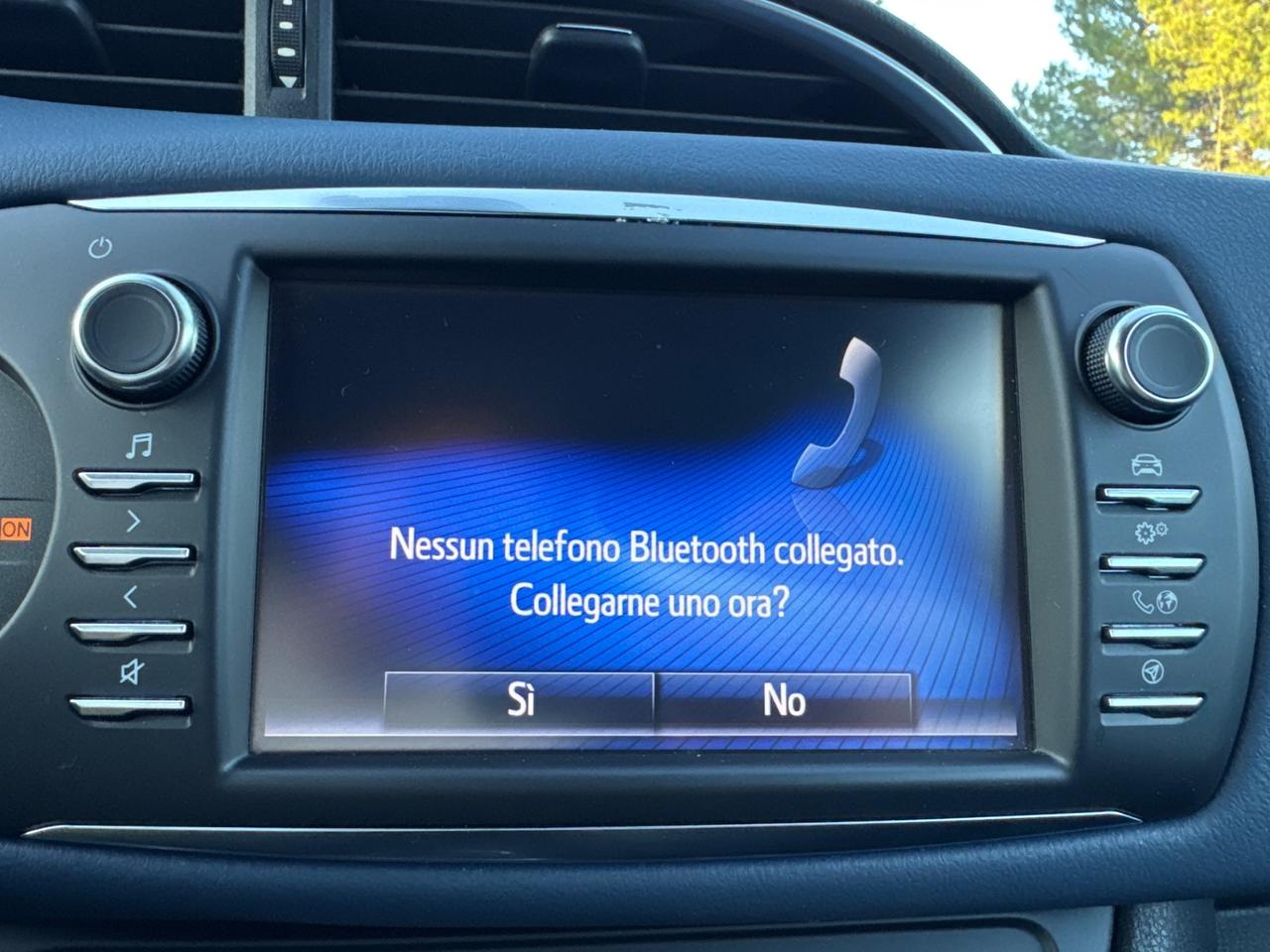 Toyota Yaris 1.5 Hybrid Trend Blue Edition