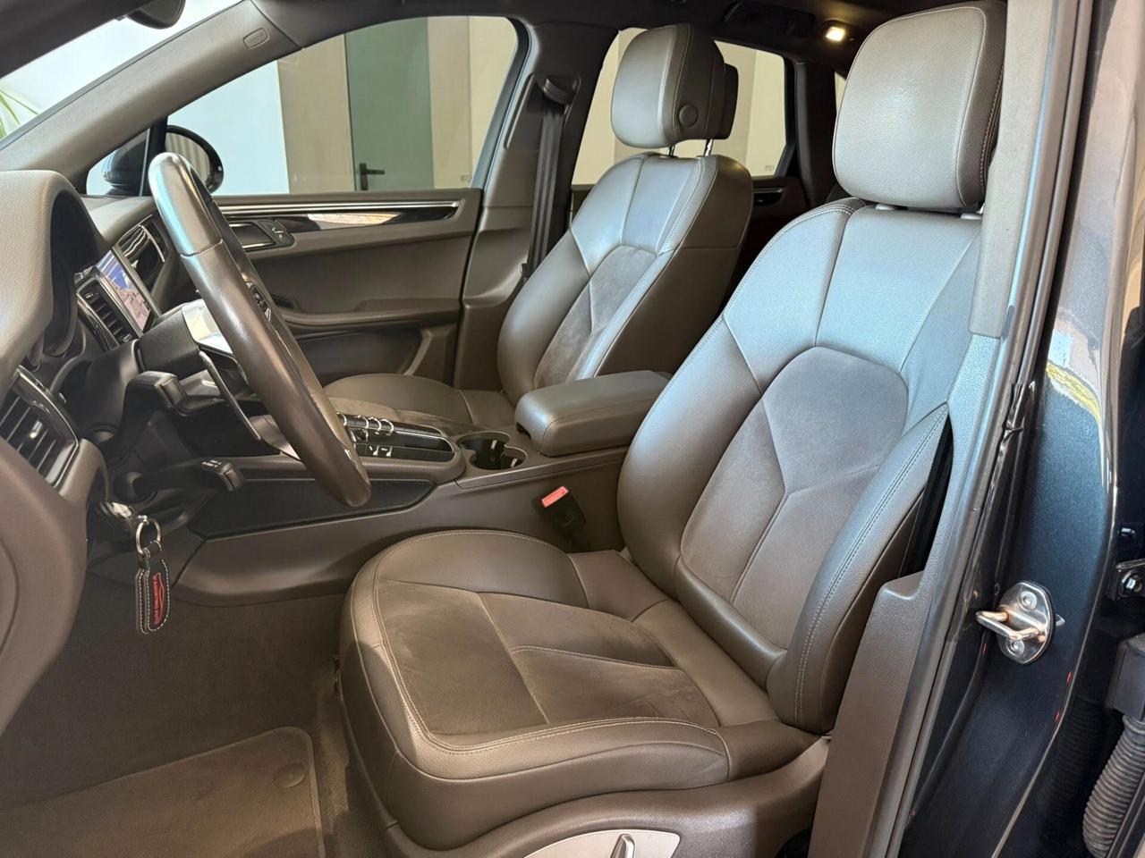 Porsche Macan 3.0 S Diesel Tetto