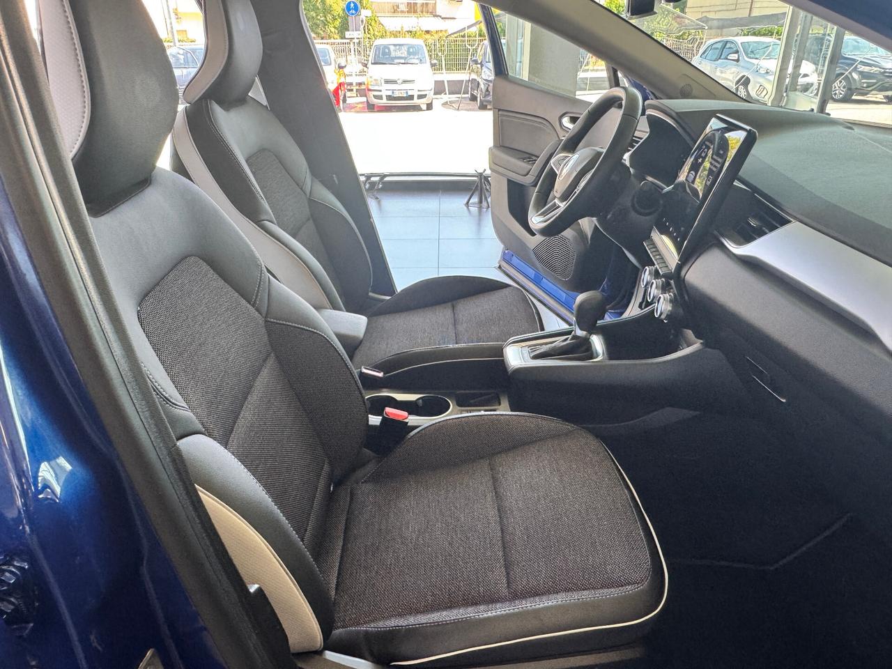 Renault Captur Full Hybrid E-Tech 145 CV Techno