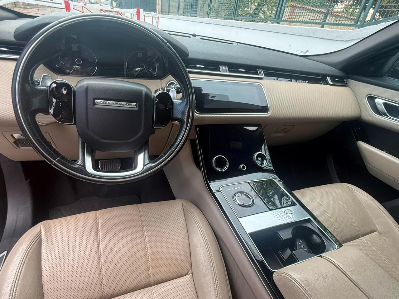 Land Rover Range Velar 2.0D I4 180 CV R-Dynamic HSE