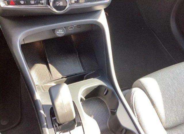 VOLVO XC40 B3 automatico Core N1