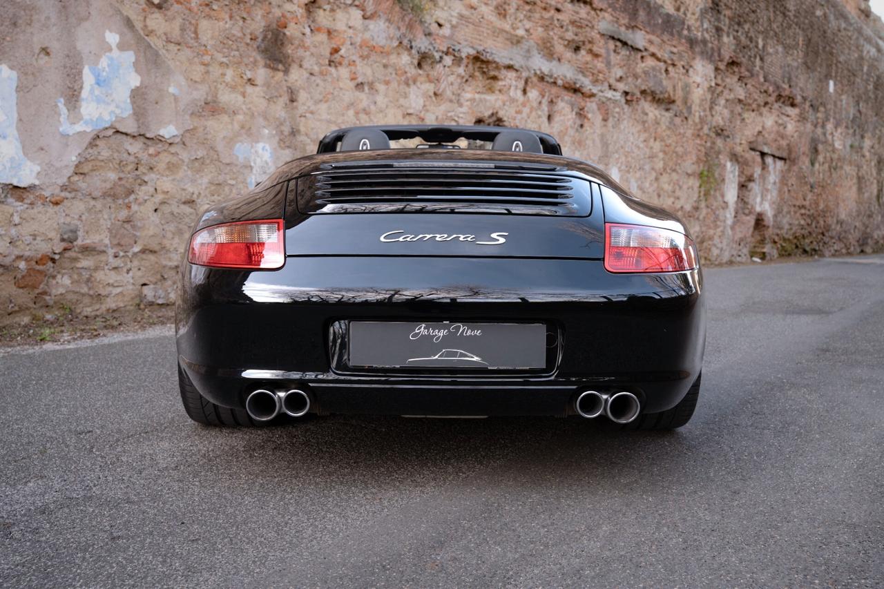 Porsche 911 Carrera S Cabriolet