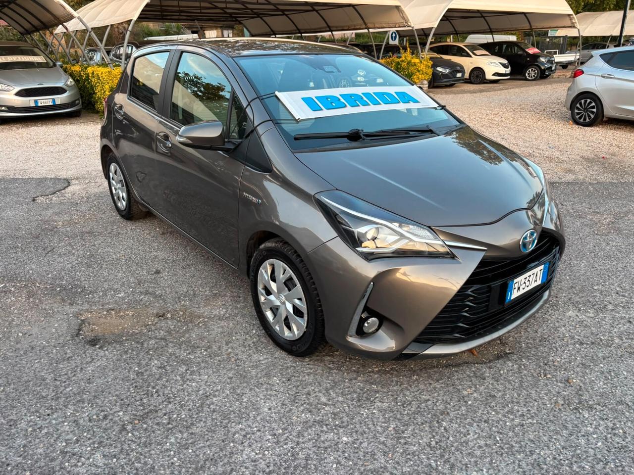 Toyota Yaris 1.5 Hybrid 5 porte Business
