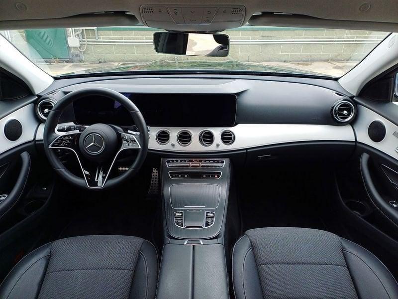 Mercedes-Benz Classe E E SW All-Terrain 220 d mhev Business Sport 4matic auto