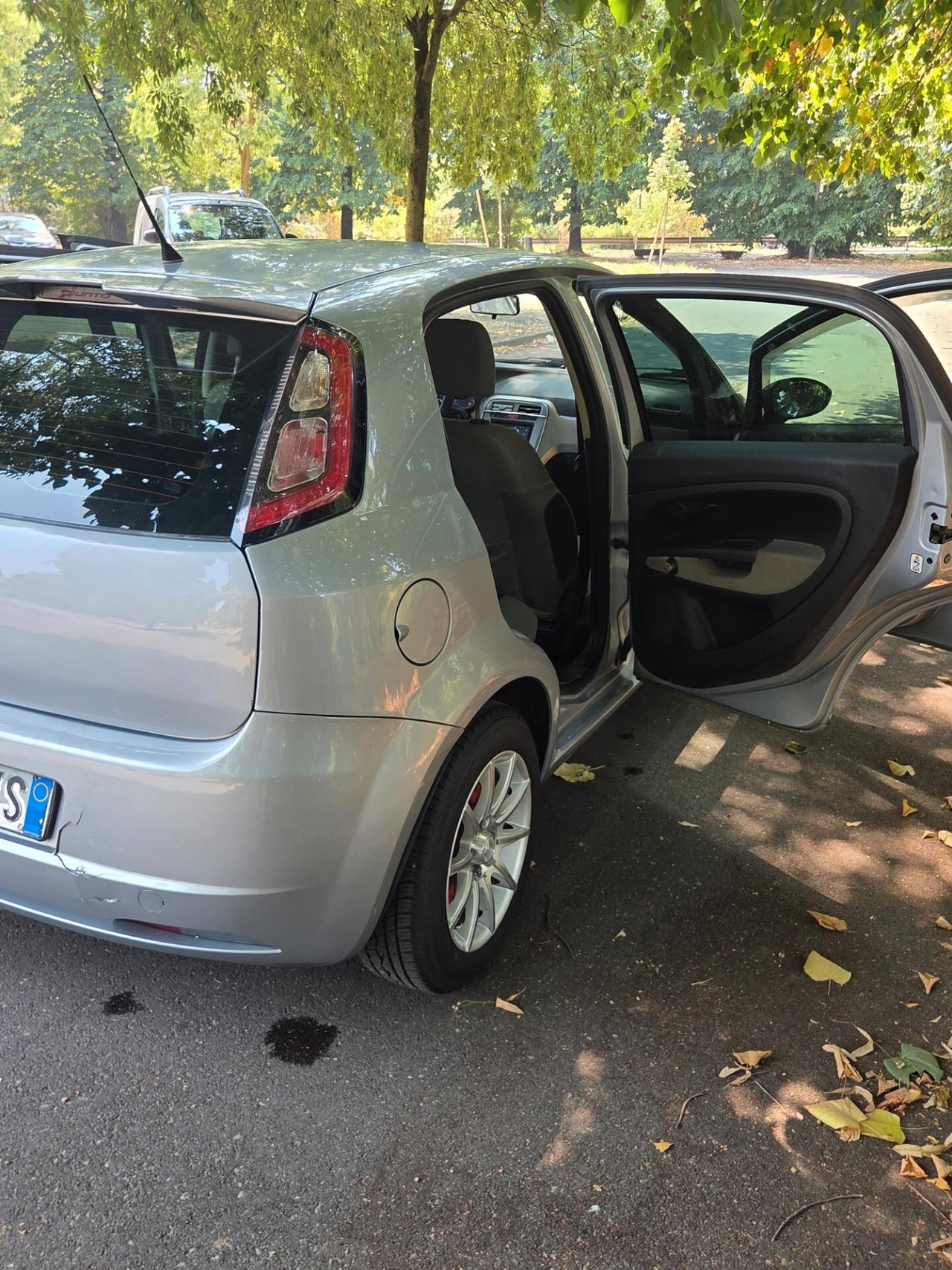 Fiat Grande Punto 1.3 MJT 75 CV 5 porte Active