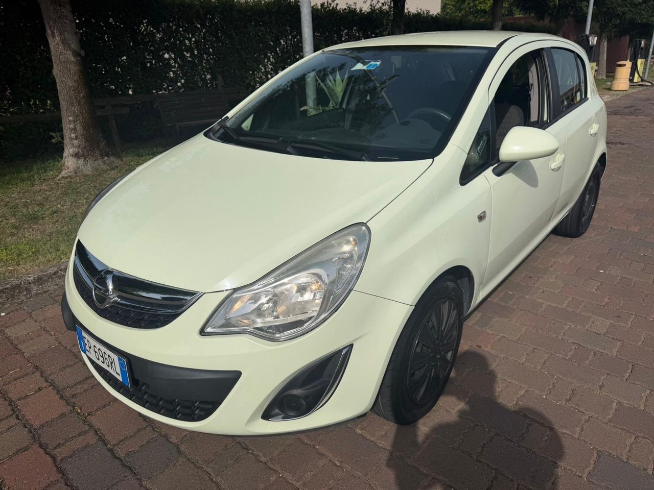 Opel Corsa 1.2 85CV 5 porte GPL-TECH Edition