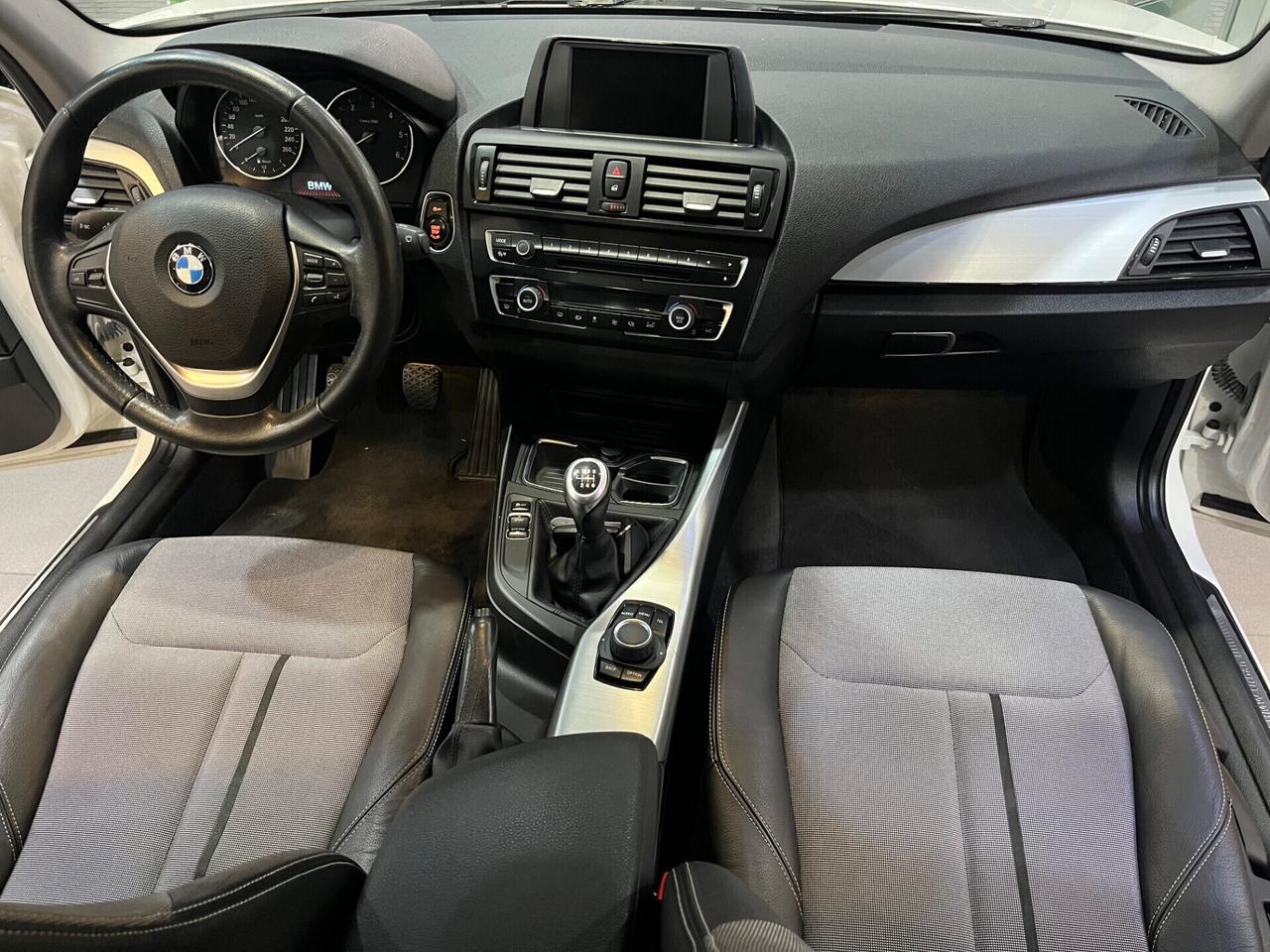 Bmw 118 118d 5p. Unique