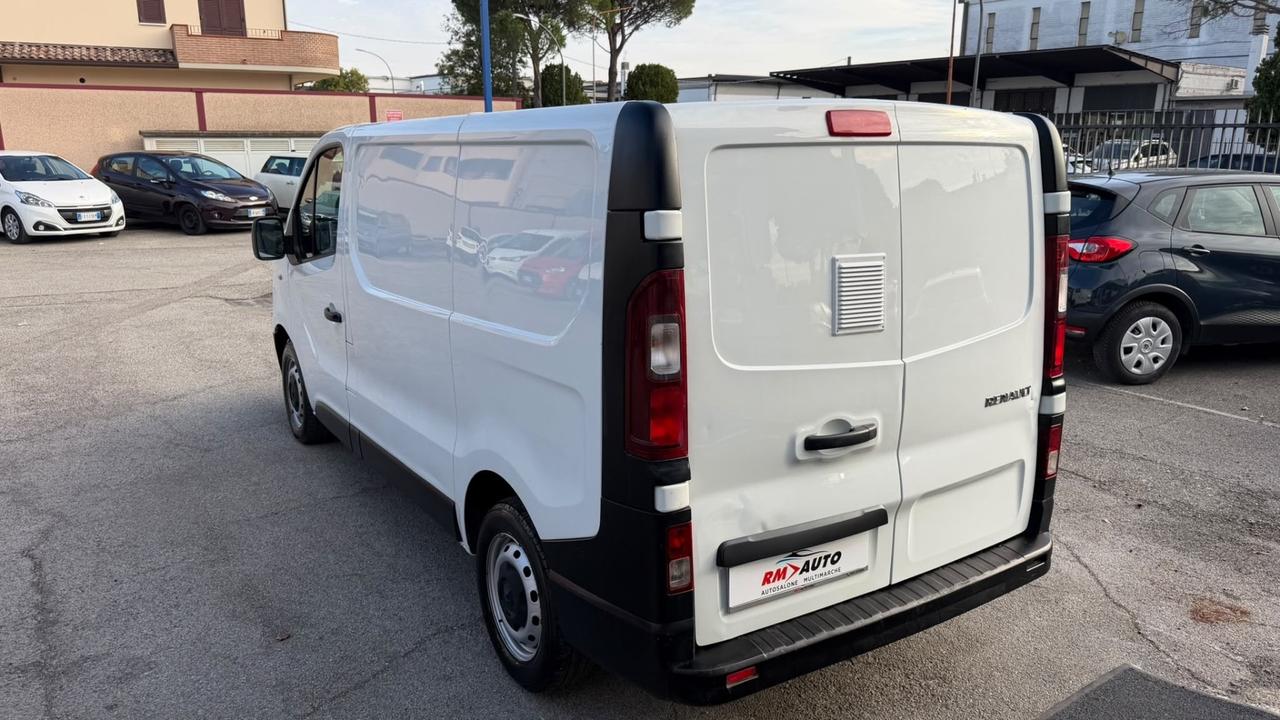 Renault Trafic T27 2.0 dCi 120CV PC-TN Furgone Ice Plus
