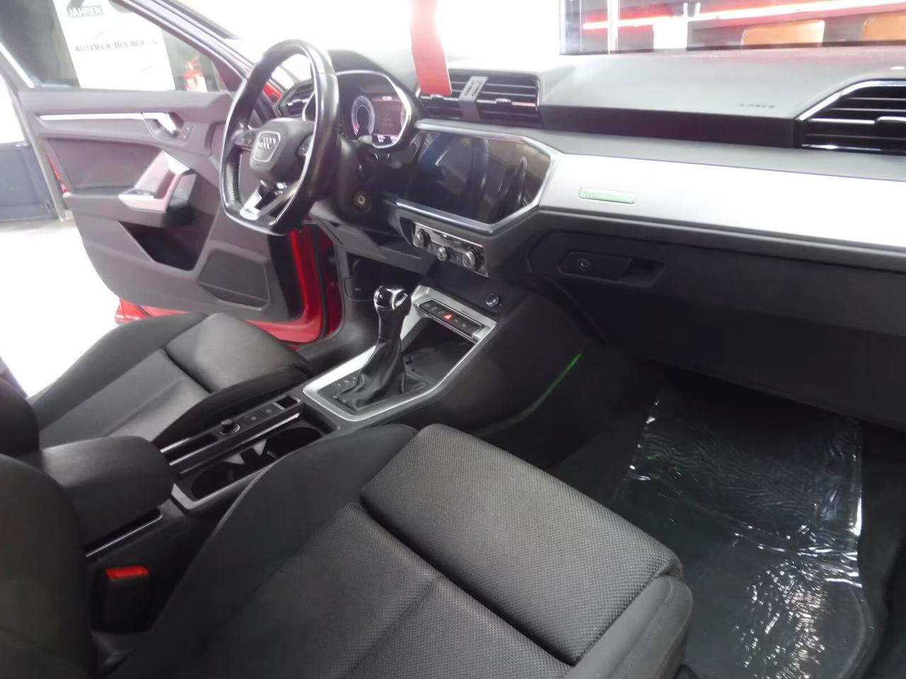 Audi Q3 35 TDI S tronic line SLINE 150CV