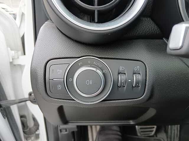 Alfa Romeo Giulia 2.2 Turbodiesel 180 CV AT8 Sport Edition - MOTORE FUSO