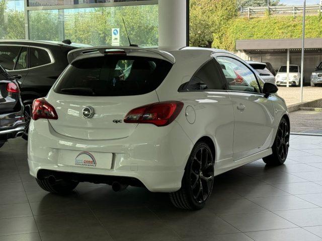 OPEL Corsa 1.6 Turbo OPC PERFORMANCE PACK