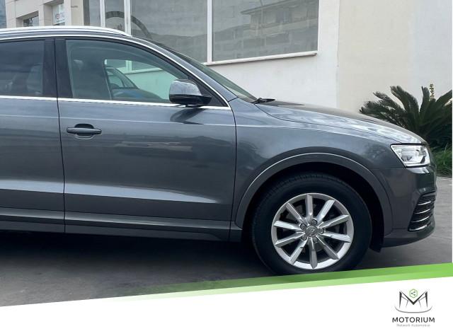 Audi Q3 2.0 TDI 150 CV Business