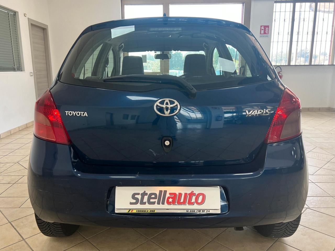 Toyota Yaris 1.3 5 porte Sol