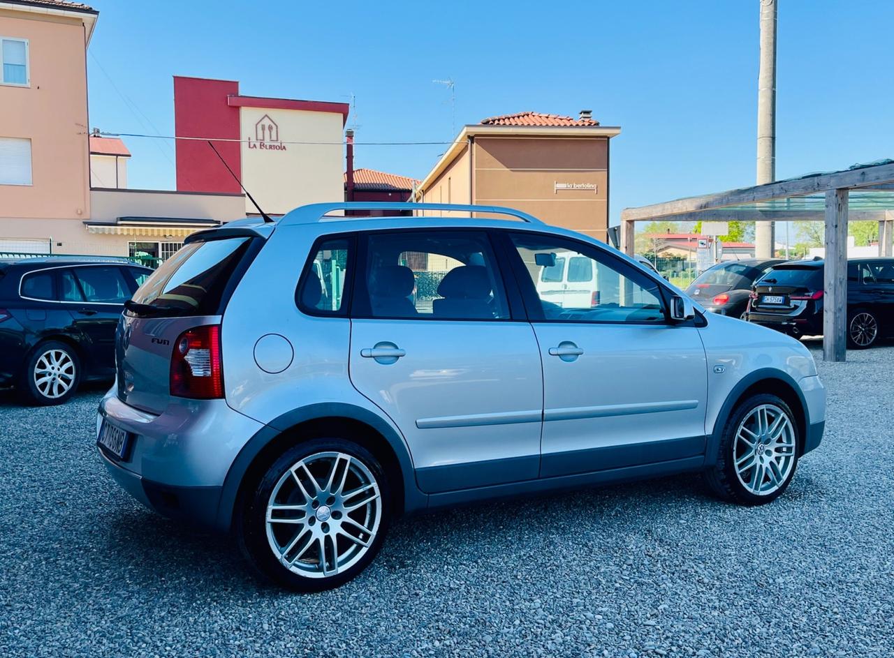 Volkswagen Polo Fun 1.4 75cv