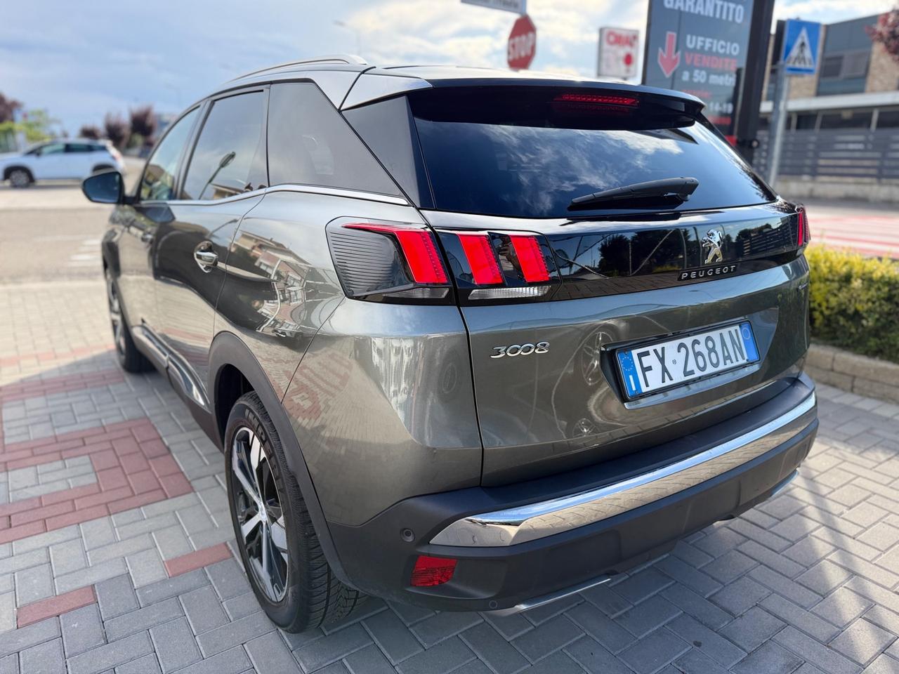 Peugeot 3008 BlueHDi 130 S&S EAT8 GT Line