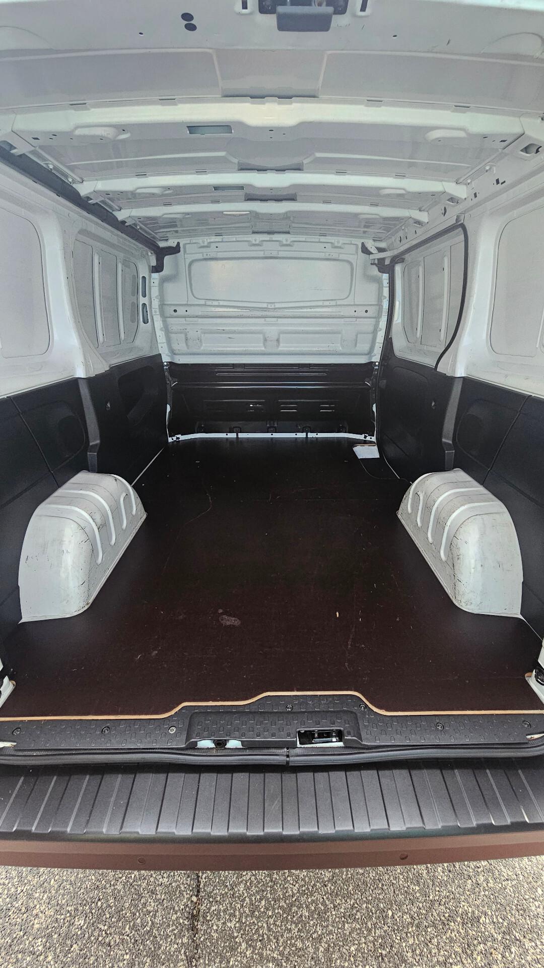 Renault Trafic T29 2.0 dCi 120CV PC-TN KOMFORT L1 H1 IVA MARGINE CARVERTICAL