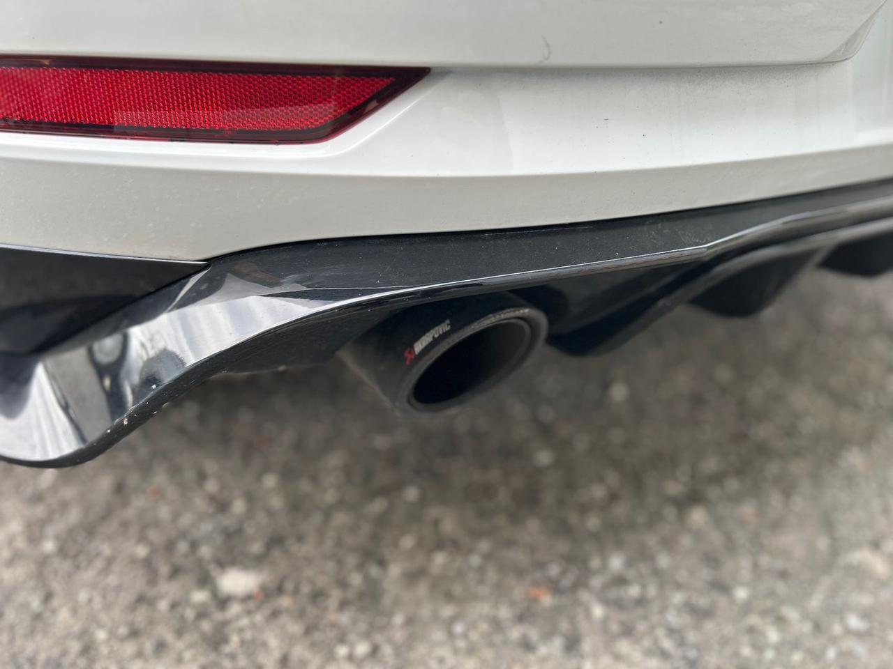 Volkswagen Golf GTI Highline 2.0 TSI GTI Performance
