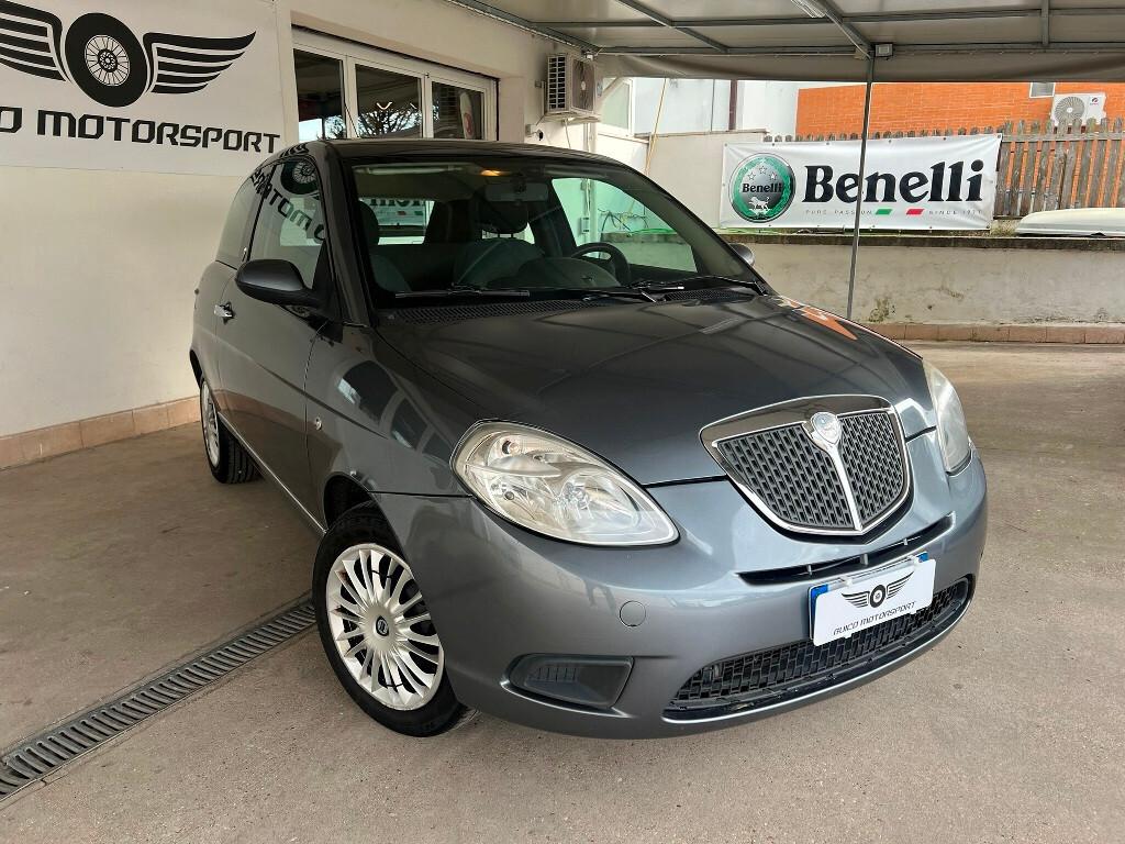 Lancia Ypsilon Oro 1.2 60 CV