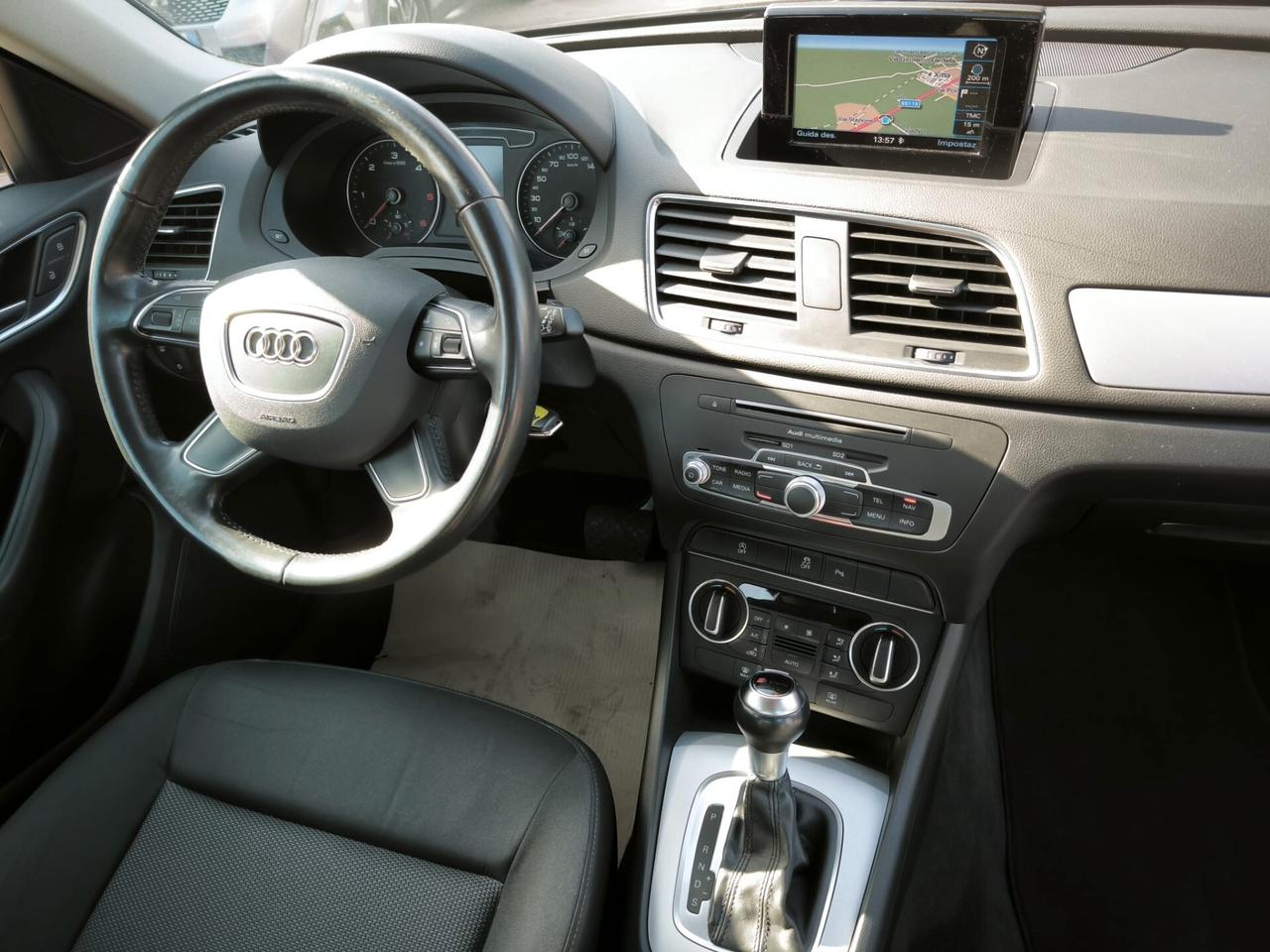 Audi Q3 2.0 TDI 150 CV S tronic Business