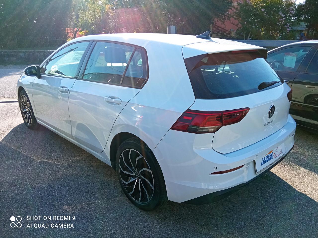 Volkswagen Golf 8 2.0 TDI SCR LIFE DSG 116CV 5P