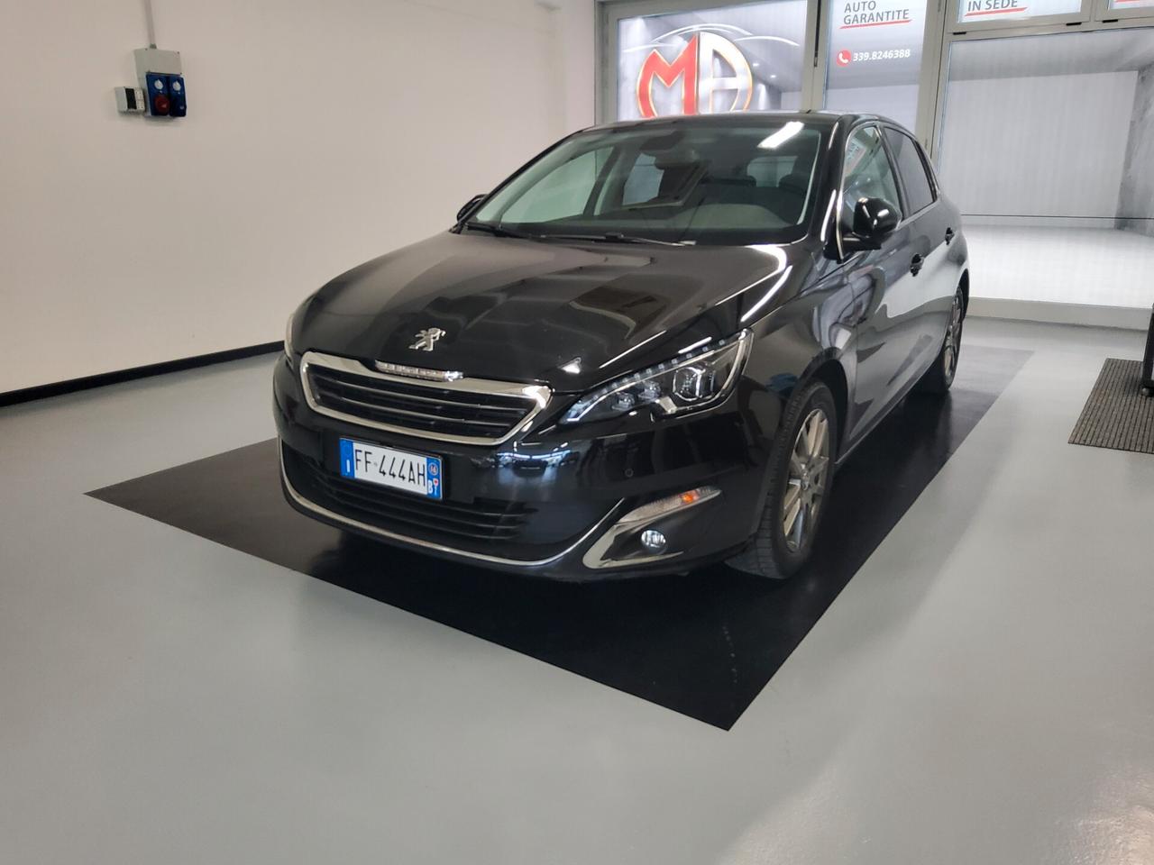 Peugeot 308 BlueHDi 120 S&S Allure