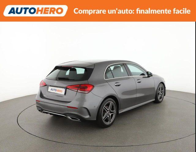MERCEDES-BENZ A 180 d Automatic Premium