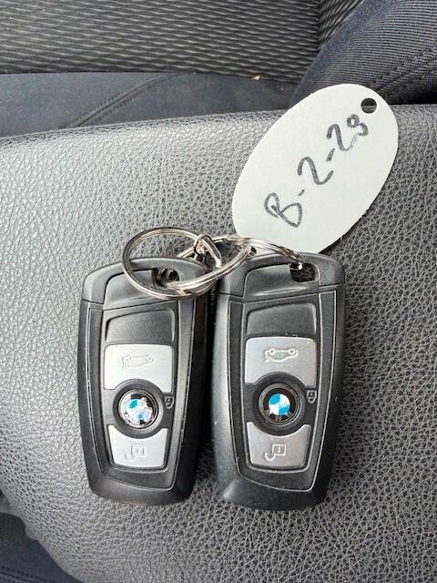 Bmw 118 118d 5p. Unique