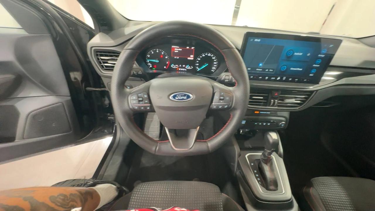 Ford Focus 1.0 EcoBoost Hybrid 155 CV Powershift 5p. ST-Line
