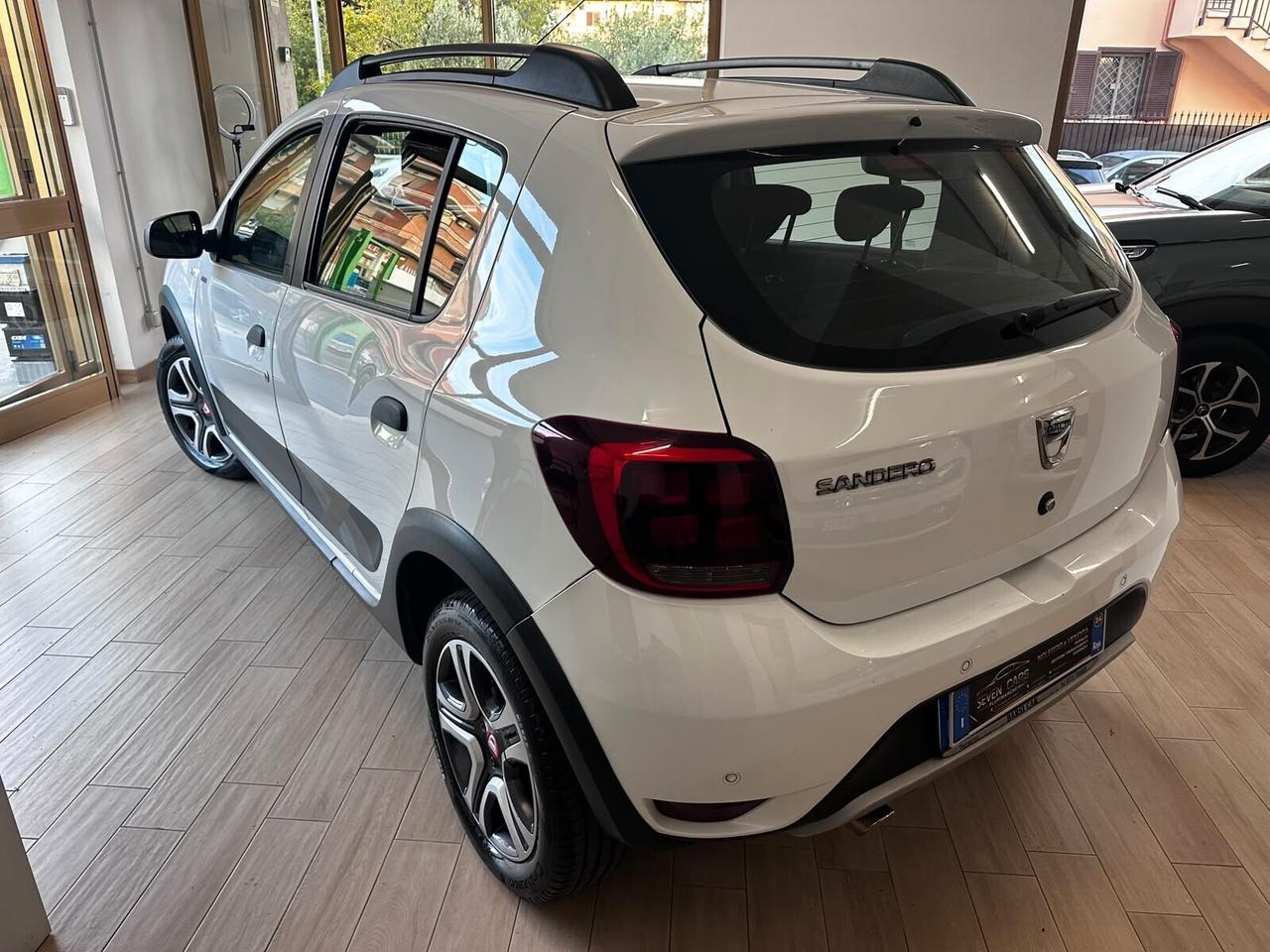 Dacia Sandero Stepway 0.9 TCe Turbo GPL 90 CV S&S Techroad