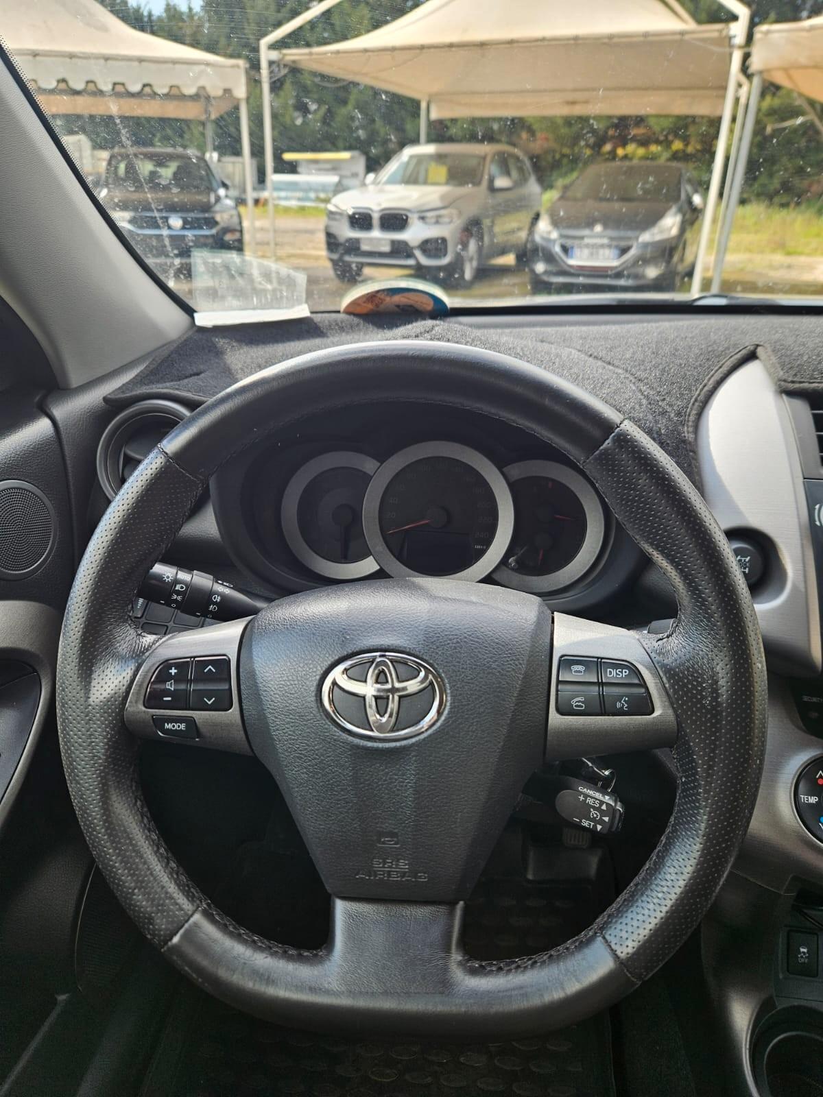 Toyota RAV 4 RAV4 2.2 D-4D 150 CV DPF Exclusive