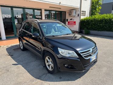 Volkswagen Tiguan 2.0 16V TDI DPF Track & Field (28°)