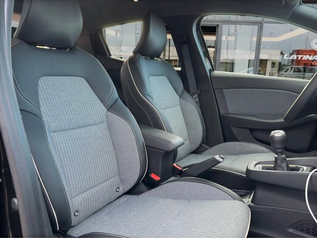 Renault Clio 1.0 tce Techno 90cv con Telecam e CarPlay