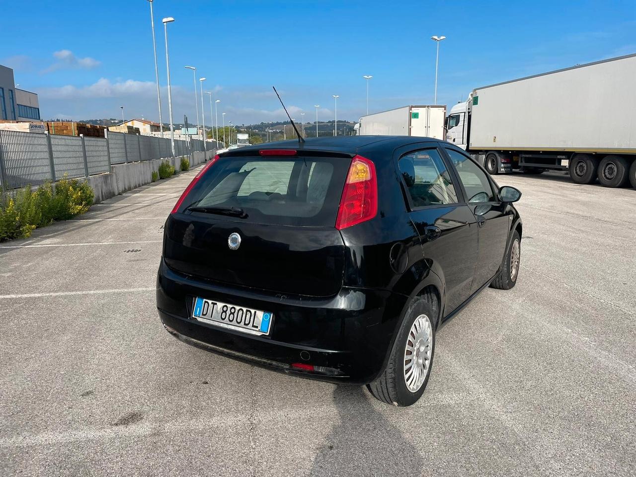 FIAT GRANDE PUNTO 1.2 BENZ 2008 12 MESI DI GARANZIA