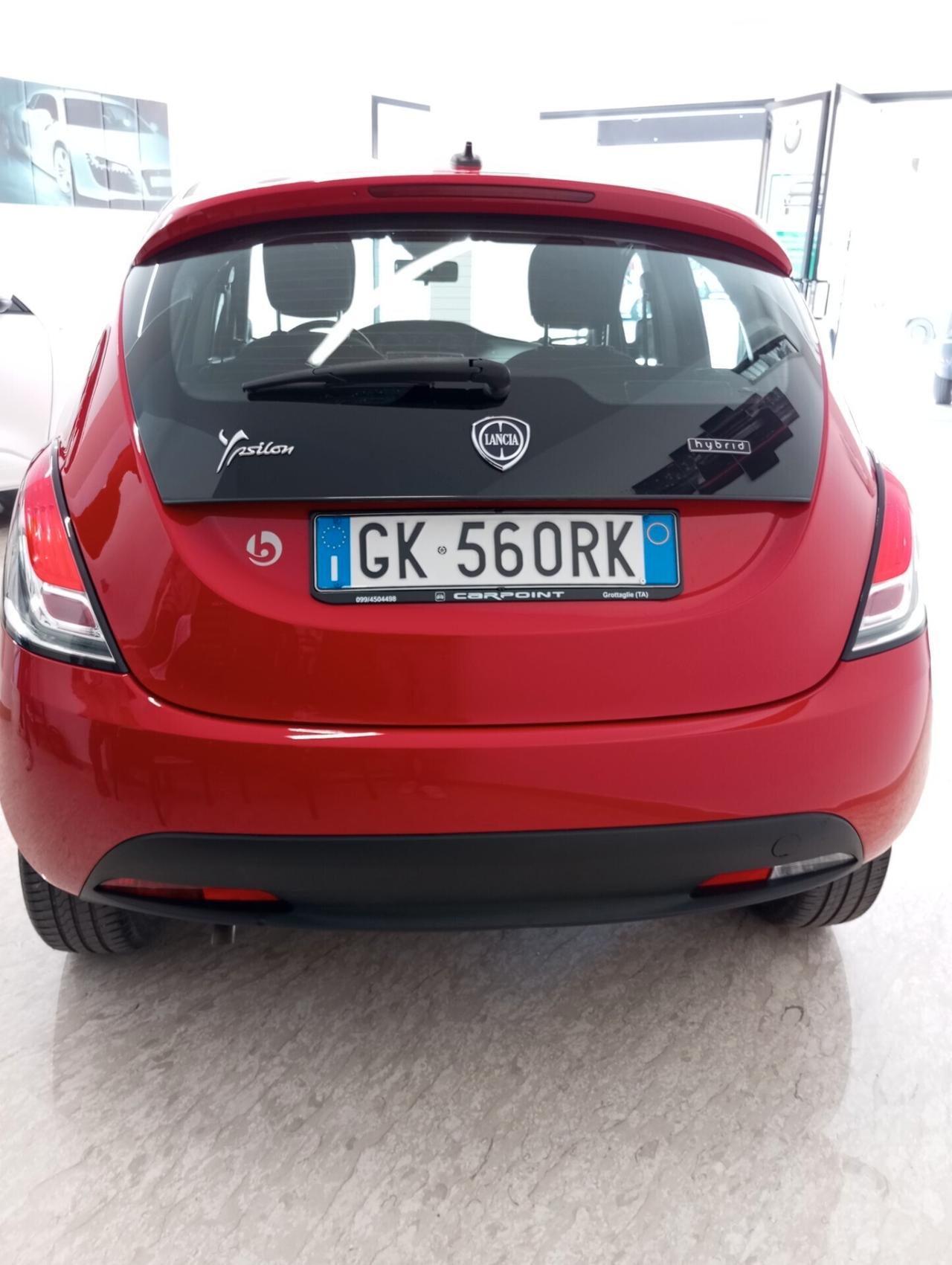 Lancia Ypsilon 1.0 FireFly 5 porte S&S Hybrid Ecochic UnYca