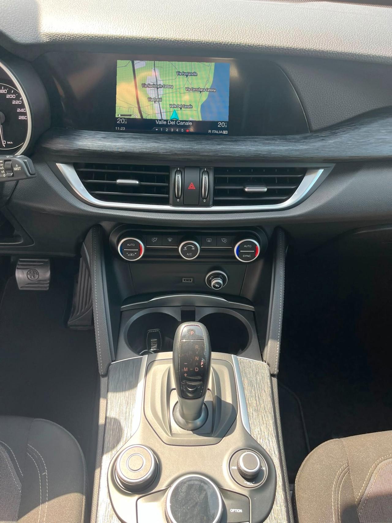 Alfa Romeo Stelvio 2.2 Turbodiesel 190 CV AT8 Q4 Business