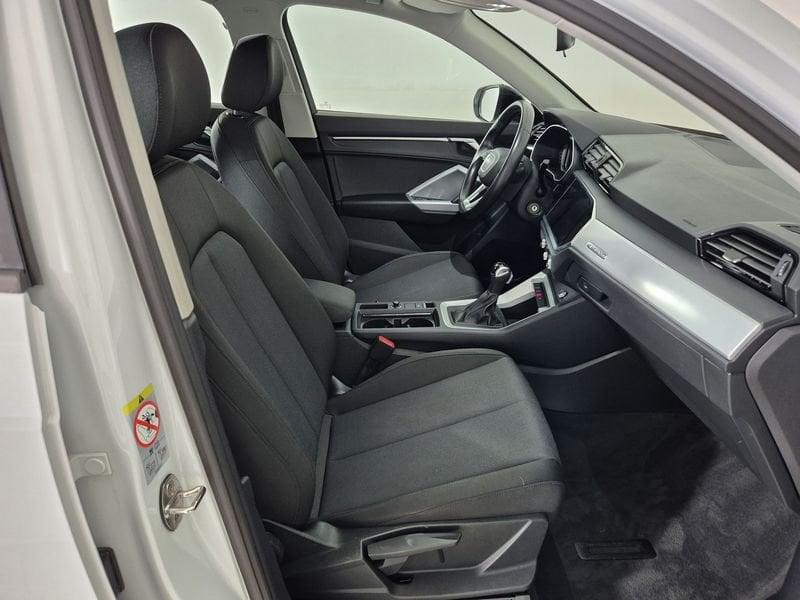 Audi Q3 II 2018 Diesel 35 2.0 tdi Business quattro s-tronic