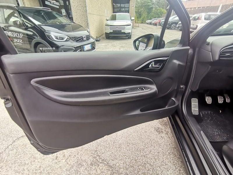 DS DS3 DS 3 1.4 VTi 95 Just Black