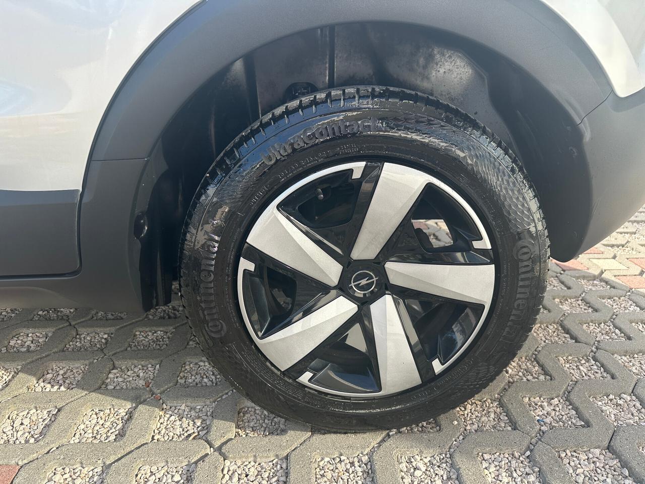 Opel Crossland 1.5 DIESEL 110 CV
