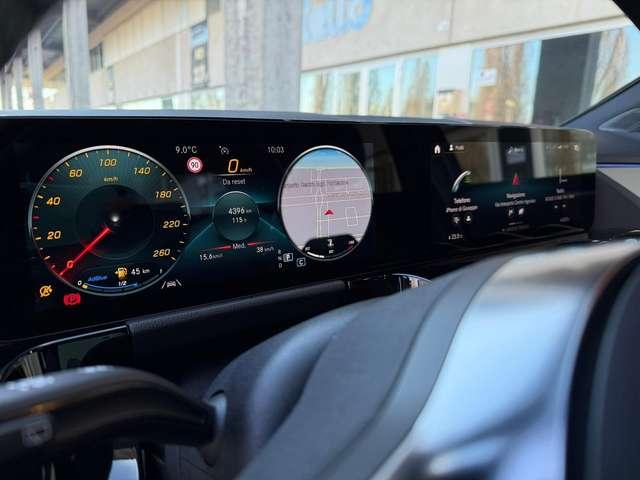 Mercedes-Benz GLA 200 GLA-H247 2020 d Sport Plus auto