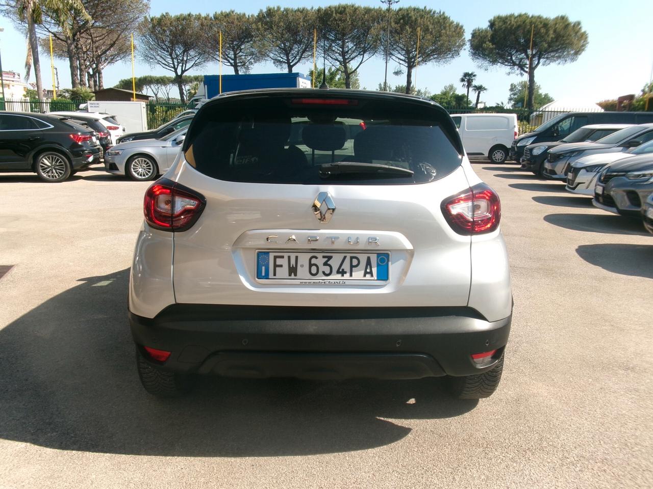 Renault Captur 1.5 DCI 90CV E6 SPORT EDITION NAVIG/CAMERA/BICOLORE 106000 KM
