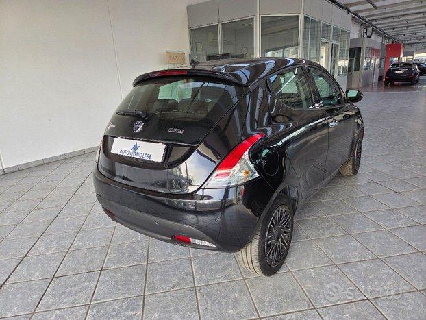 LANCIA Ypsilon 1.0 FireFly 5 porte S&S Hybrid Go
