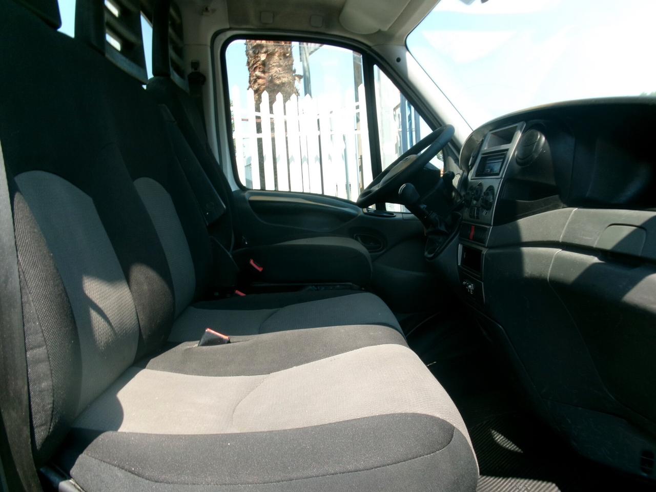 Iveco Daily 35C13 2.3 130CV RIBALTABILE TRILATERALE