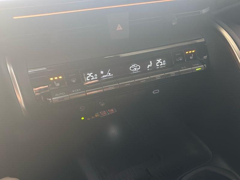 Toyota C-HR 2.0 HV E-CVT Lounge MY24