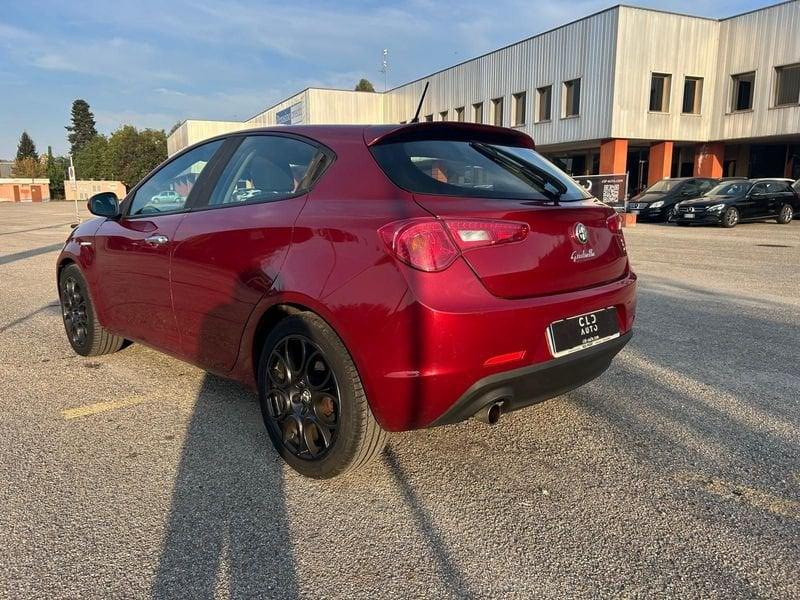Alfa Romeo Giulietta GIULIETTA 1.4 TURBO MULTIAIR DISTINCTIVE